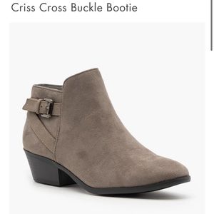Cross Cross Ankle Booties - Soda Size 8 Color Clay